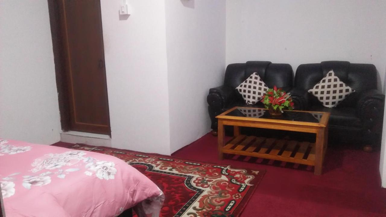 Shalom Inn Home Stay Дарджилинг Екстериор снимка